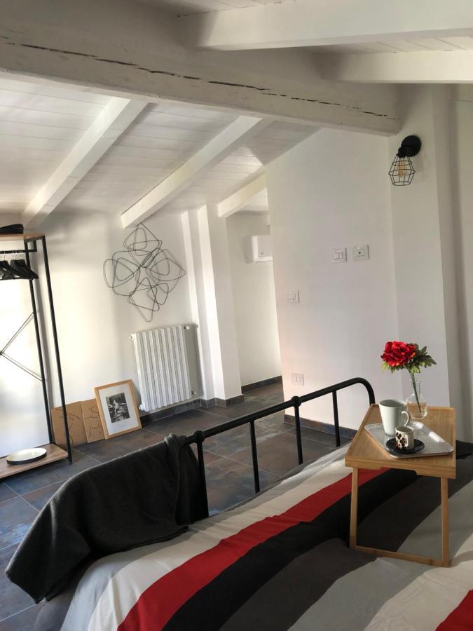 Gattaglio 22 Guest House เรจโจเอมิเลีย ภายนอก รูปภาพ