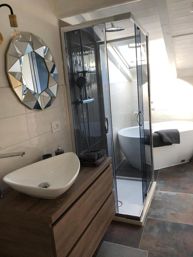 Gattaglio 22 Guest House เรจโจเอมิเลีย ภายนอก รูปภาพ