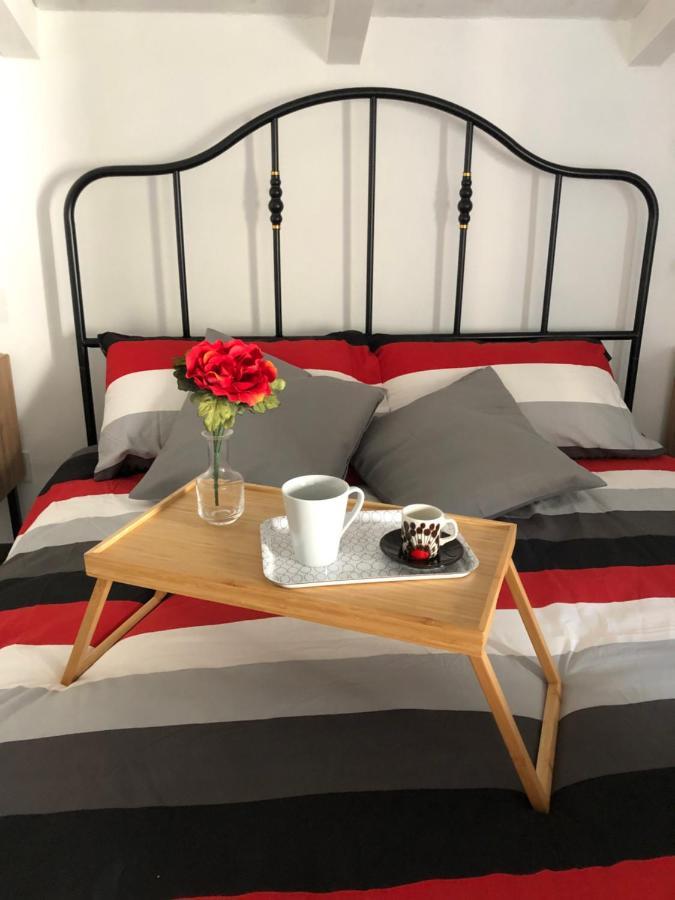 Gattaglio 22 Guest House เรจโจเอมิเลีย ภายนอก รูปภาพ